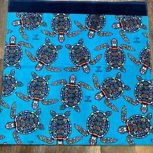 Life is Good - ‘Turtles’ Blue. Beach Towel. 36” x 68”. NWT. Firm!